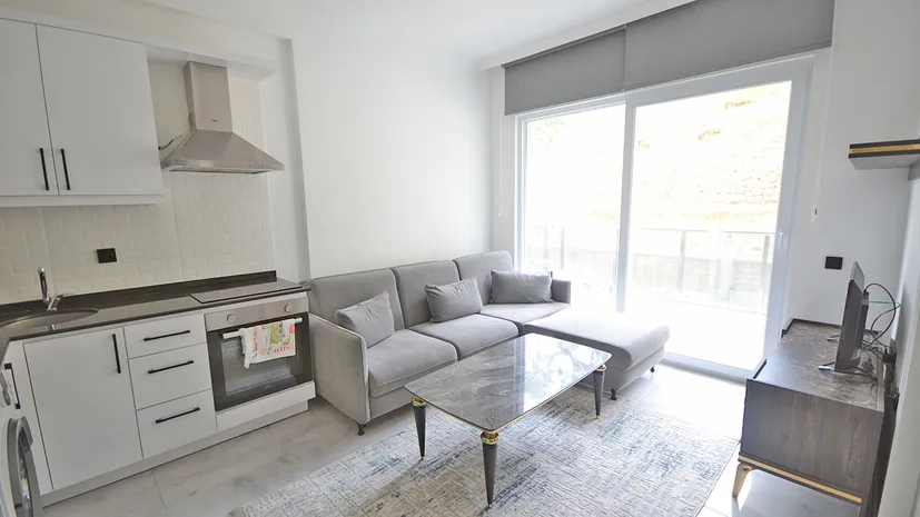 1+1 FURNISHED APARTMENT FOR SALE IN A NEW BUILDING IN ALANYA AVSALLAR.