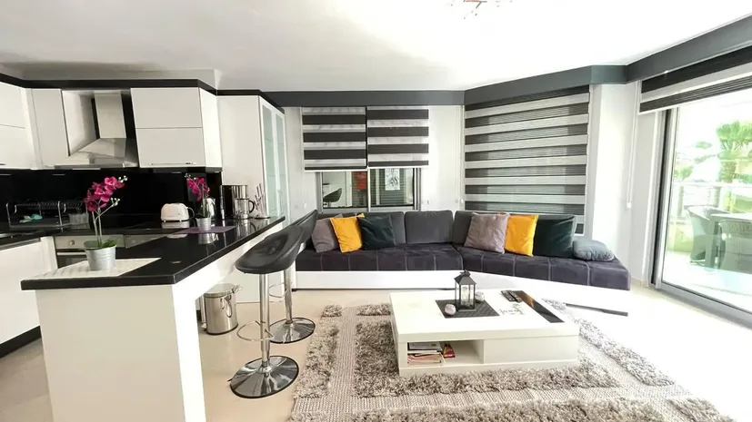 2+1 FURNISHED APARTMENT IN ALANYA OBA, 100 METERS FROM THE SEA