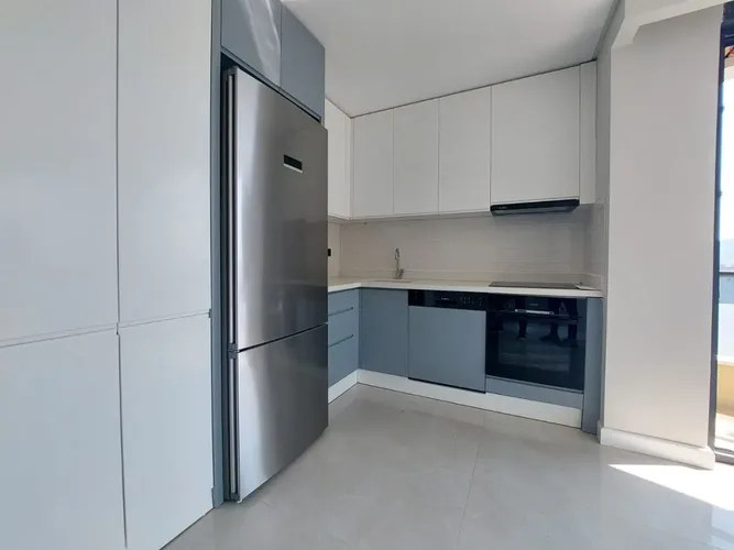 WHITE FURNISHED 1+1 APARTMENT FOR SALE NEAR ALANYA CENTER
