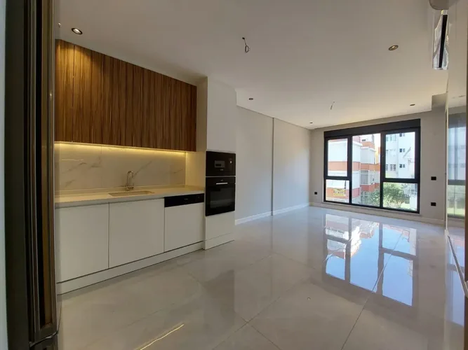 1+1 APARTMENT FOR SALE IN ALANYA CLOSE TO THE CENTER AND THE SEA