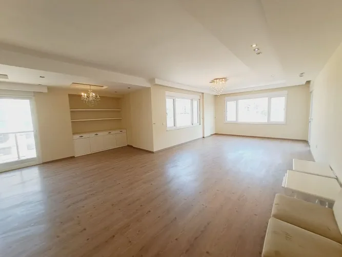 Spacious 4+1 Apartment with City and Mountain Views in the Oba Area