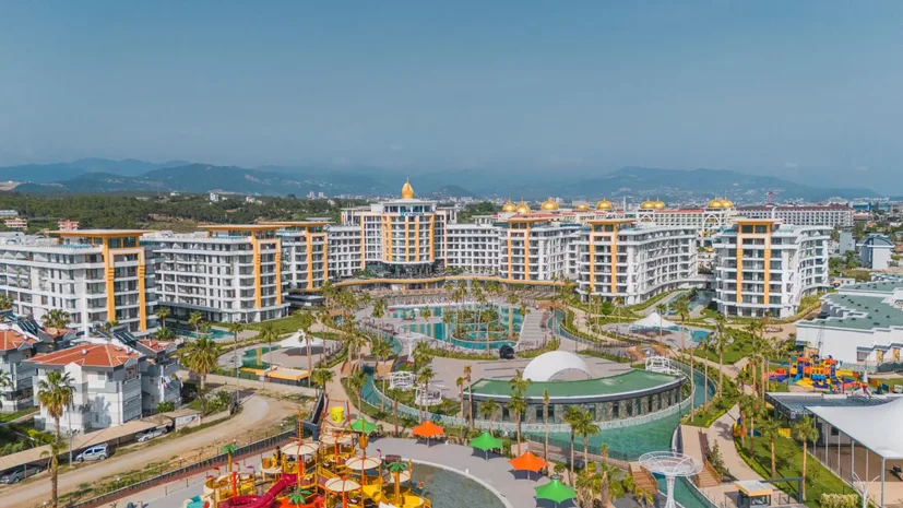3+1 Apartment For Sale in a Luxury Residential Complex with Amenities