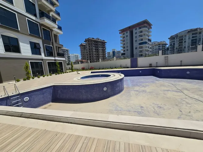 1+1 Apartment with City and Nature Views in Mahmutlar