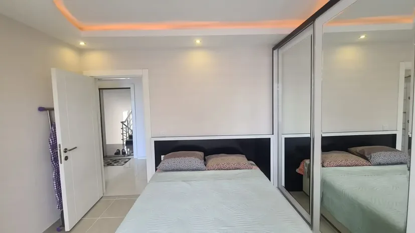 Furnished 1+1 Apartment with City View in Mahmutlar