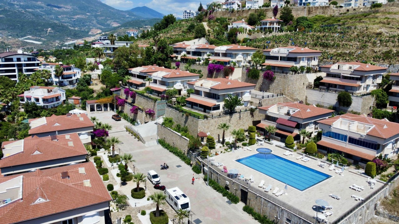 2+1 FULLY FURNISHED GARDEN APARTMENT IN ALANYA KARGICAK