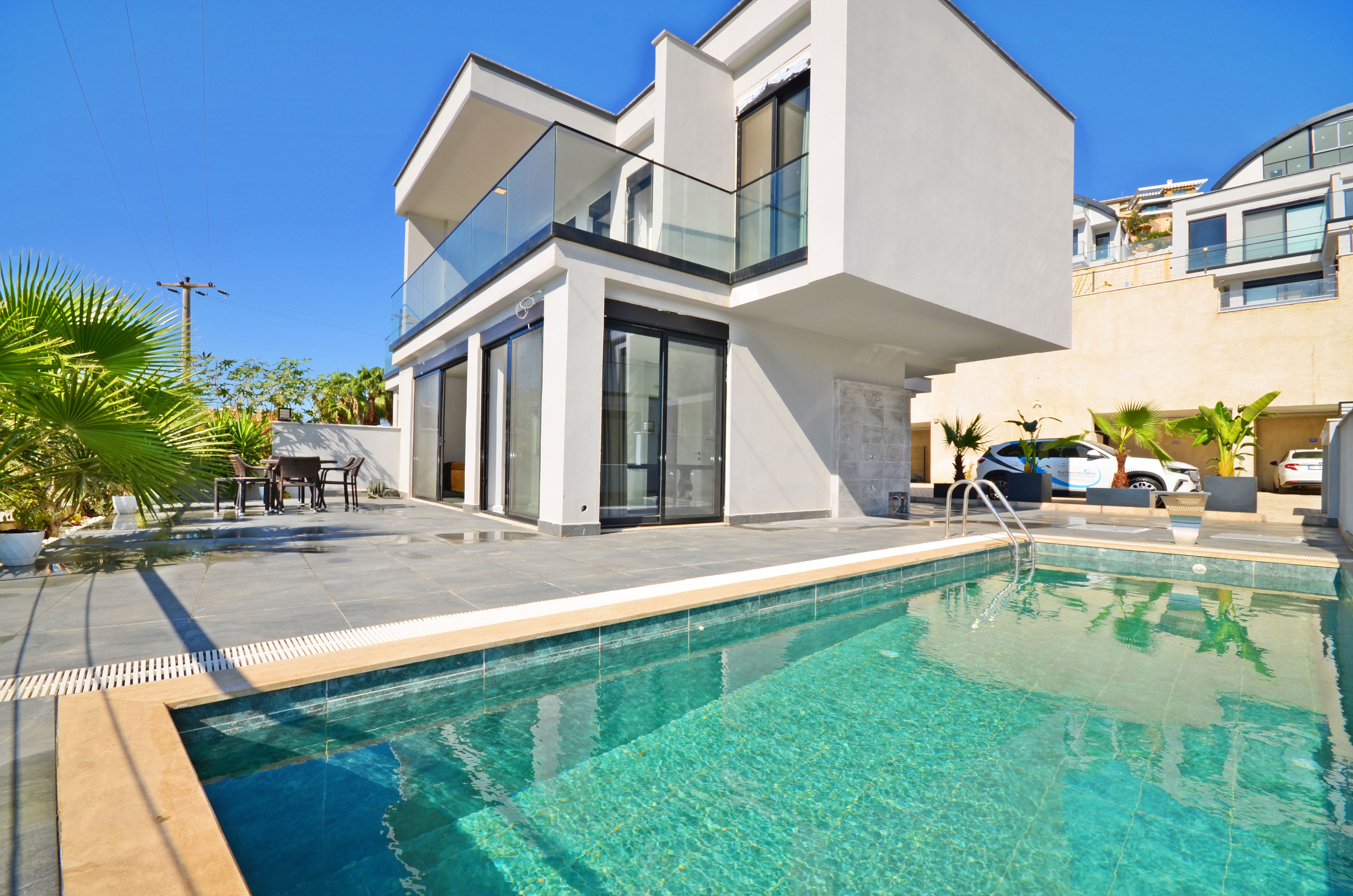 NEW 3+1 FURNISHED VILLA WITH UNIQUE NATURE VIEW IN KARGICAK