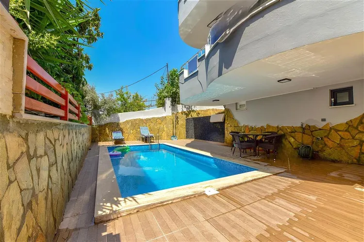 4+2 FURNISHED VILLA IN MAHMUTLAR, CLOSE TO THE RING ROAD