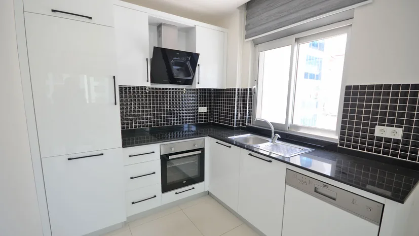 SPACIOUS 1+1 APARTMENT NEAR THE SEA IN ALANYA KESTEL, 65m²