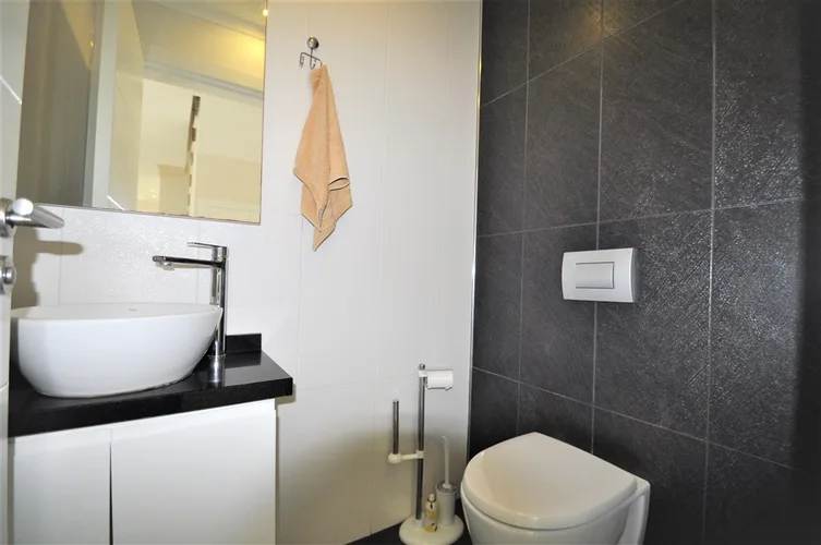 FURNISHED 3+1 DUPLEX APARTMENT RIGHT ON THE BEACH IN KARGICAK, ALANYA.