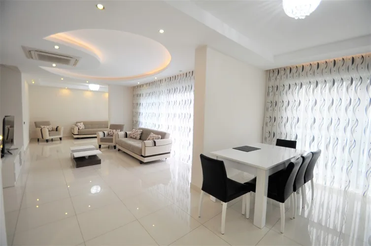 FURNISHED 3+1 DUPLEX APARTMENT RIGHT ON THE BEACH IN KARGICAK, ALANYA.