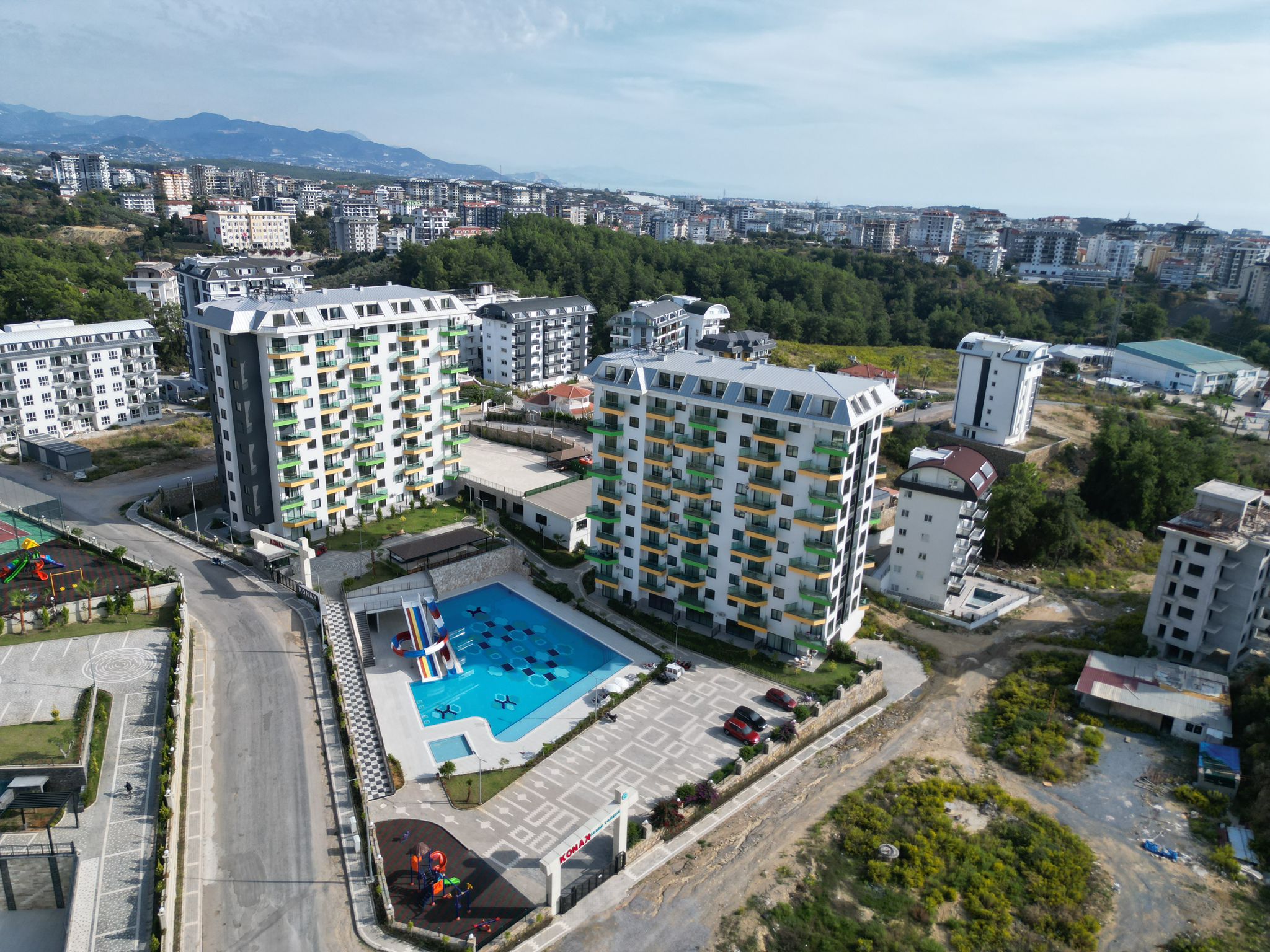 2+1 GARDEN DUPLEX APARTMENT WITH FULL AMENITIES IN ALANYA AVSALLAR.