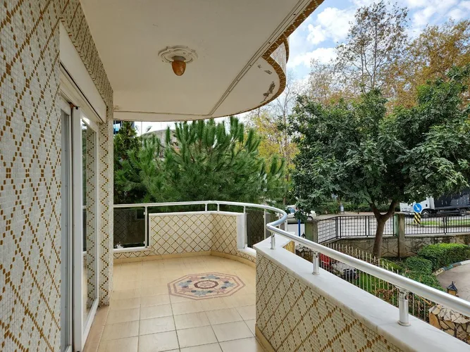 LUXURY FURNISHED 2+1 APARTMENT IN ALANYA CITY CENTER
