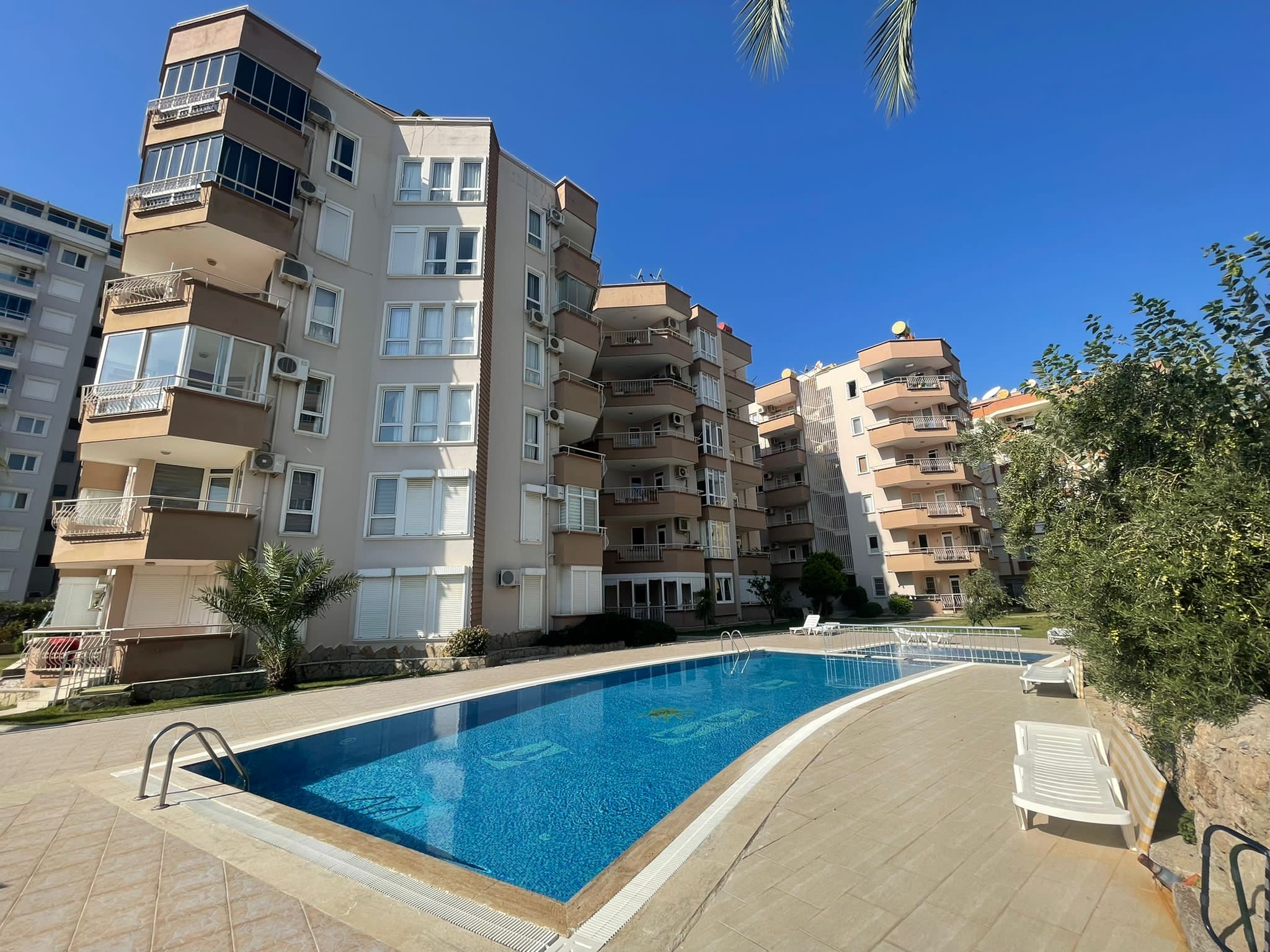 2+1 APARTMENT CLOSE TO THE SEA IN ALANYA TOSMUR