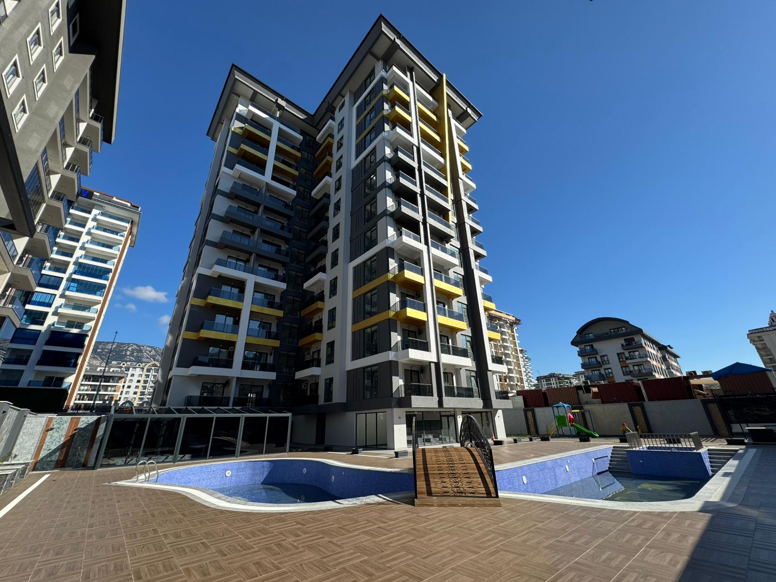 BRAND NEW 1+1 APARTMENT CLOSE TO THE CENTER IN ALANYA MAHMUTLAR