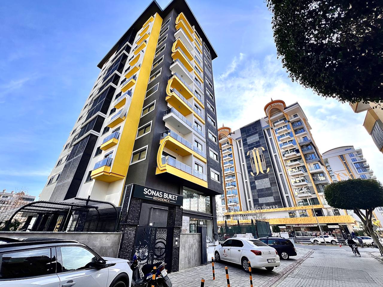 BRAND NEW 2+1 APARTMENT ON THE MAIN STREET IN ALANYA MAHMUTLAR