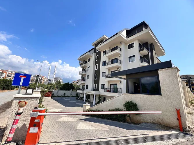 LUXURY FURNISHED 1+1 APARTMENT CLOSE TO ALANYA CITY HOSPITAL IN OBA