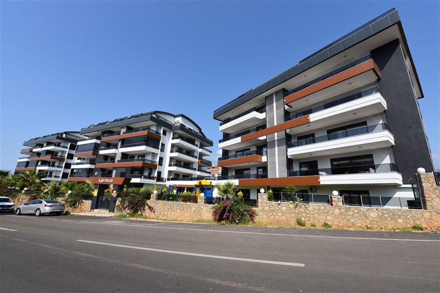 2+1 GARDEN DUPLEX APARTMENT WITH POOL VIEW IN ALANYA OBA