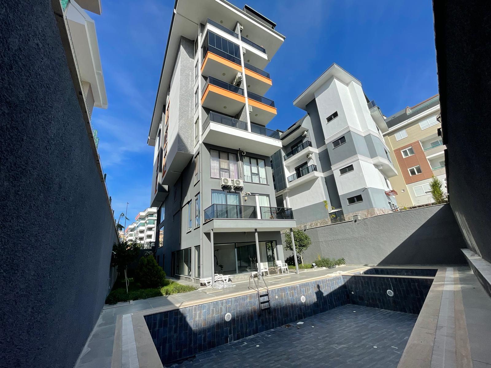 BRAND NEW 1+1 APARTMENT NEAR THE SEA IN ALANYA KARGICAK