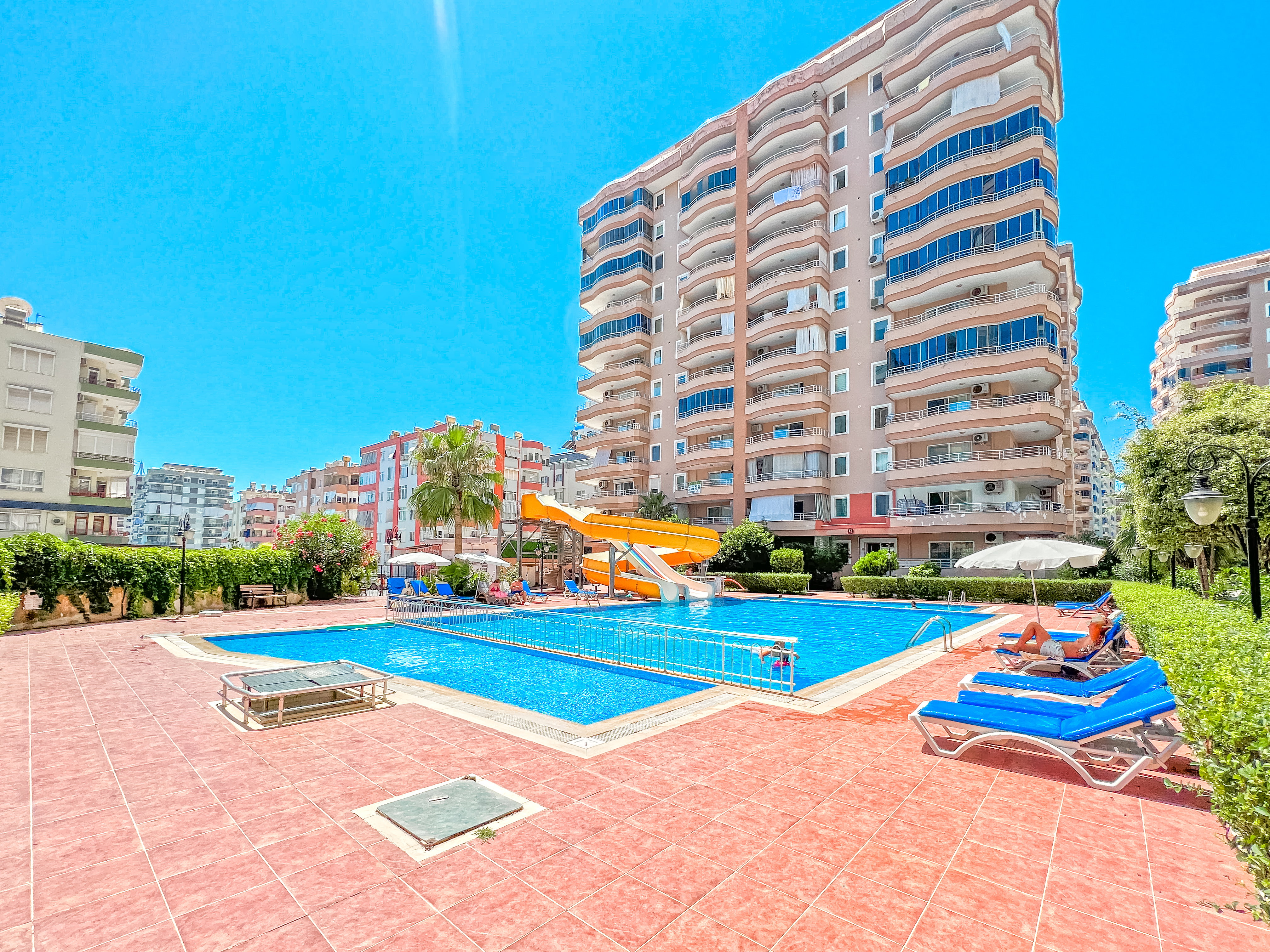 FURNISHED 2+1 APARTMENT ON ATATÜRK STREET IN MAHMUTLAR, ALANYA