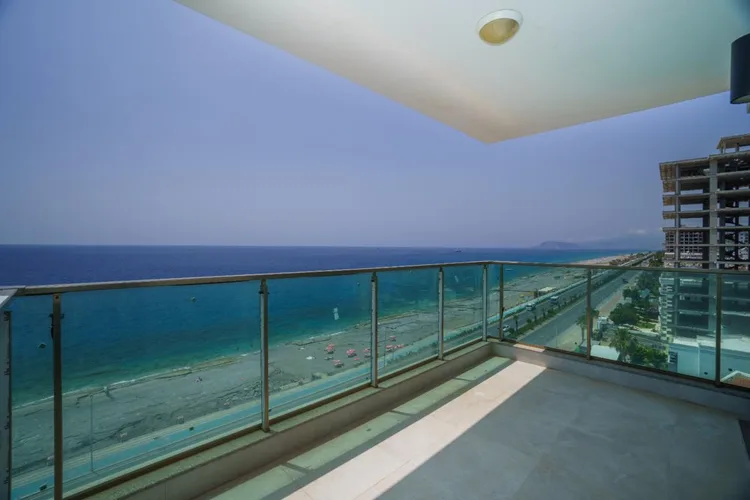 SUNSET AQUA, Interior - 1