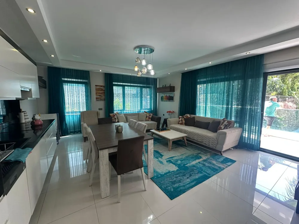 2-комнатная квартира на продажу в Konak Seaside, Аланья Interior - 2