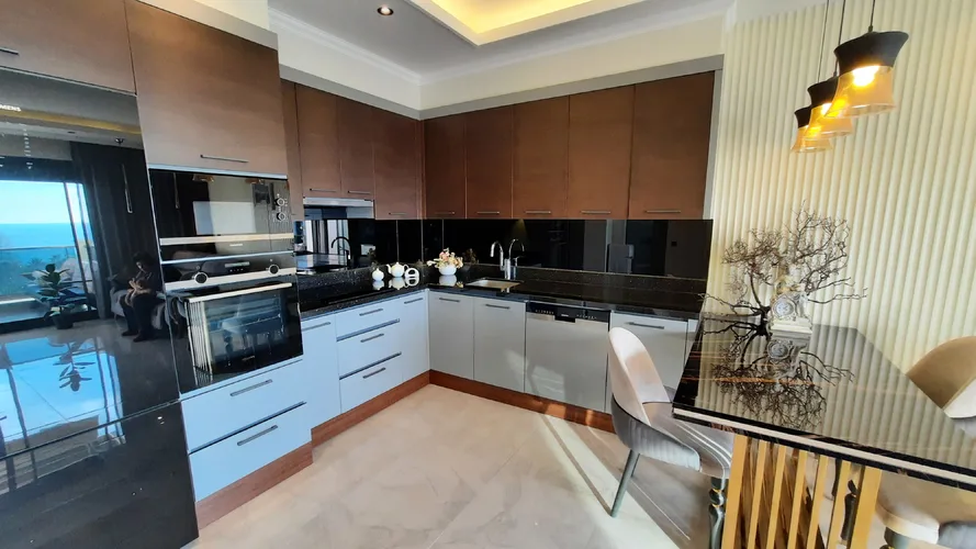 MONARCH PREMIUM, Interior - 4