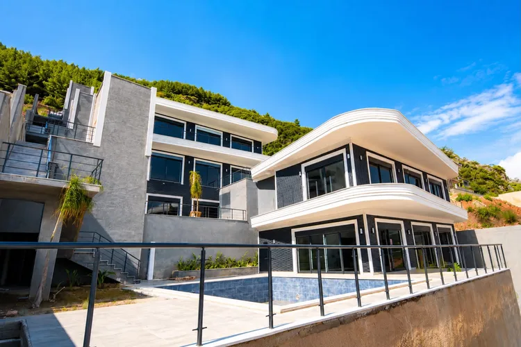 Gloria Villa Tepe, Exterior - 3