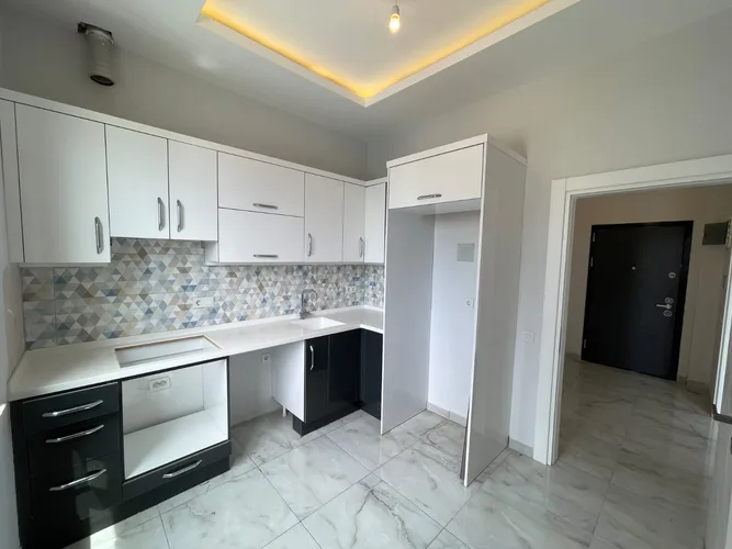 Residence Permit Eligible Apartment for sale in Alanya, Interior - 3